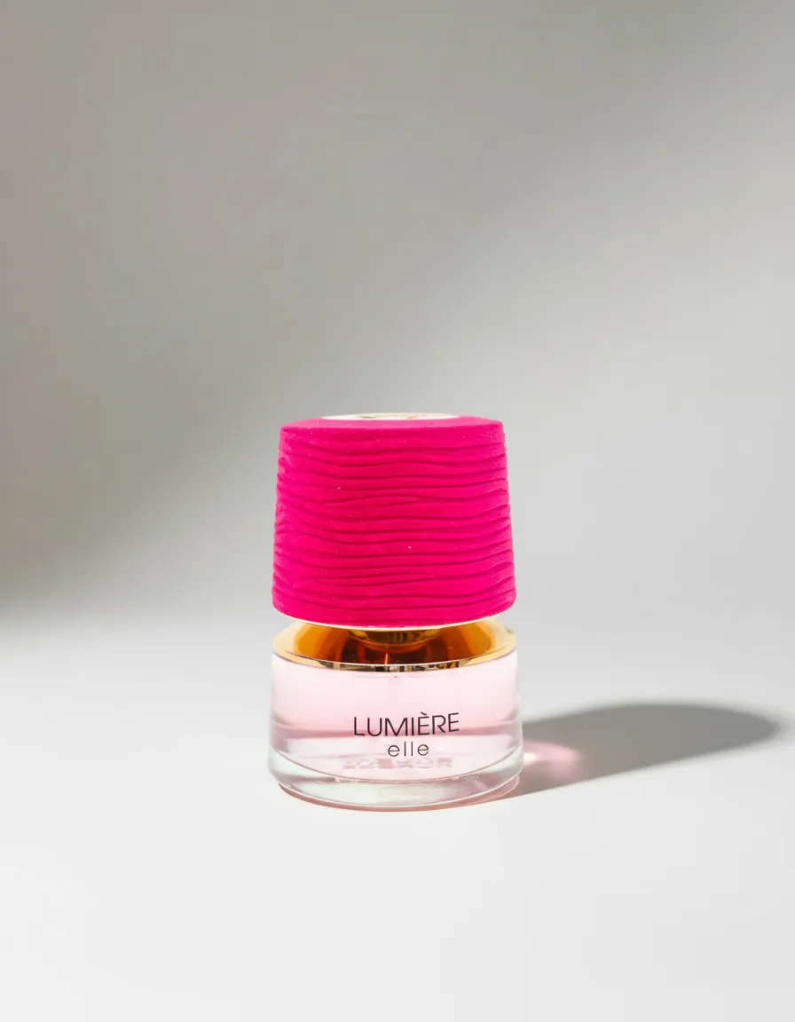 LUMIERE ELLE